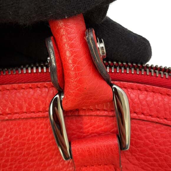 GUCCI Authentic Brown Leather Shoulder Bag - Picture 10 of 16